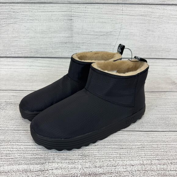 Roxy Women's Black Faux Fur Lined Pull On Booties Size 10 - Picture 1 of 8